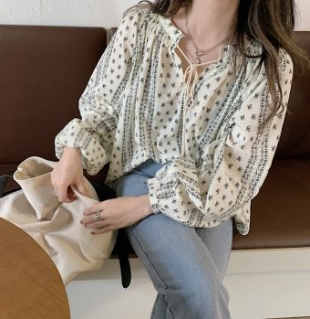 Hyeon Blouse